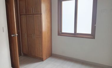 casa en arriendo en carmen de viboral. Cod A64451