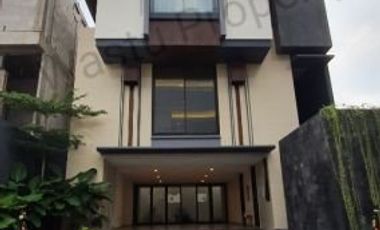 DIJUAL HUNIAN STANDARD HOTEL MEWAH