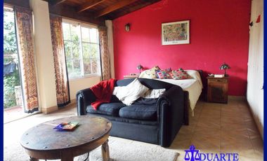 V. PUEYRREDON CASA SOBRE TERRENO PROPIO 6 AMBIENTES + DEPENDENCIA COMPLETA ** TOMO MENOR VALOR 3-4 AMB**