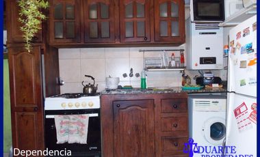 V. PUEYRREDON CASA SOBRE TERRENO PROPIO 6 AMBIENTES + DEPENDENCIA COMPLETA ** TOMO MENOR VALOR 3-4 AMB**