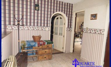 V. PUEYRREDON CASA SOBRE TERRENO PROPIO 6 AMBIENTES + DEPENDENCIA COMPLETA ** TOMO MENOR VALOR 3-4 AMB**