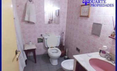 V. PUEYRREDON CASA SOBRE TERRENO PROPIO 6 AMBIENTES + DEPENDENCIA COMPLETA ** TOMO MENOR VALOR 3-4 AMB**