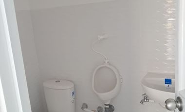 local en arriendo en urbanizacion la granja. Cod A118746