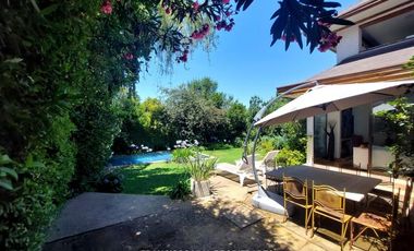 COLEGIO SAN BENITO/Agua Del Palo - Casa - Venta