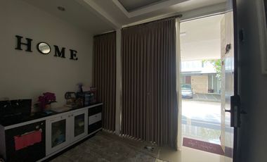 Rumah 5 Kamar Tidur 12 Menit ke Gerbang Tol Kampung Rambutan J-45033