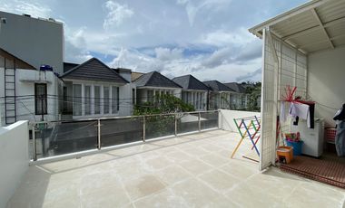 Rumah 5 Kamar Tidur 12 Menit ke Gerbang Tol Kampung Rambutan J-45033