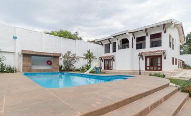 Casa en alquiler en Cali. Cod A5620