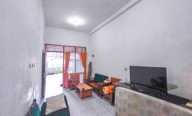 Rumah LT 370 Hadap Timur 8 Menit ke Lippo Mall Kramat Jati J-46878