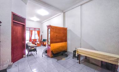 Rumah LT 370 Hadap Timur 8 Menit ke Lippo Mall Kramat Jati J-46878