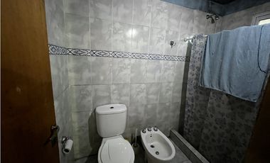 Vendo Casa con Local en Concepción del Uruguay, Entre Ríos.