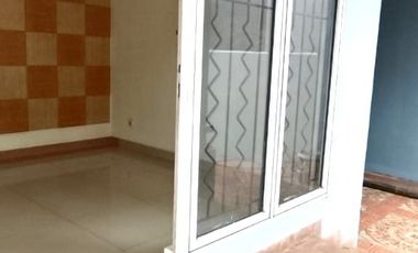 Rumah Siap Huni 2 Lantai Di BSD 7782