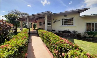 ALQUILO VENDO  CASA EN CHAME LAS LAJAS VILLAS DE LA MONTAÑESAS 3R