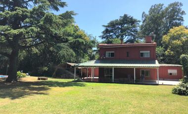 Quinta 6 Ambientes En Venta - Francisco Alvarez, Moreno