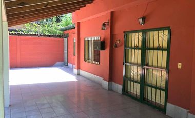Quinta 6 Ambientes En Venta - Francisco Alvarez, Moreno