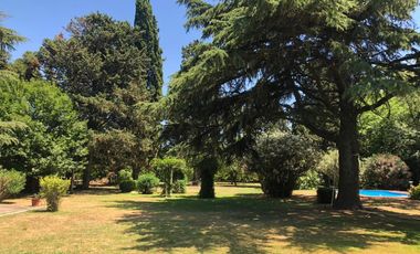 Quinta 6 Ambientes En Venta - Francisco Alvarez, Moreno