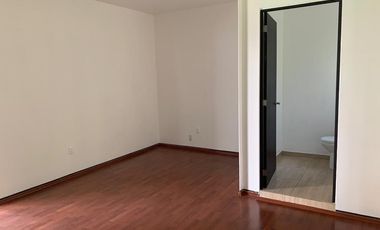 PROPIEDAD IDEAL PARA NEGOCIO U OFICINAS