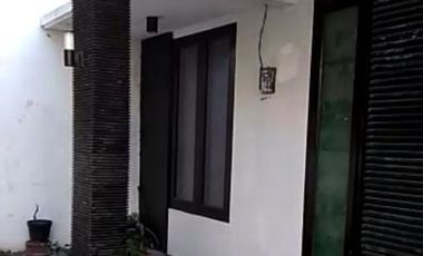 Rumah disewakan di Gubeng, Surabaya