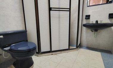 COD. 583 - SE VENDE CASA - BARRIO: LA PALMA I