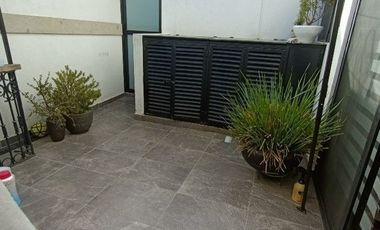 Venta de Exclusiva Residencia en Residencial La Vista