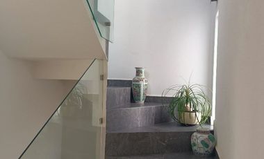 Venta de Exclusiva Residencia en Residencial La Vista