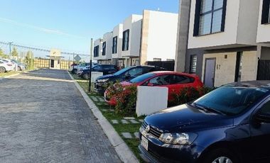 Venta de Exclusiva Residencia en Residencial La Vista