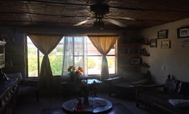 Casa con Locales Comerciales en Venta en Villanueva, Zac.