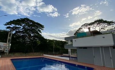apartamento en venta en prados del este. Cod V1386