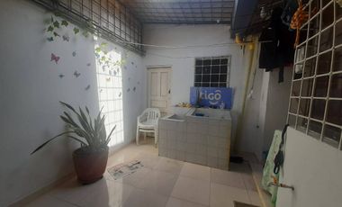 CASA EN VENTA BARRIO CENTRO | 5157