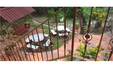 SE VENDE TERRENO CON HERMOSA CASA!!!!