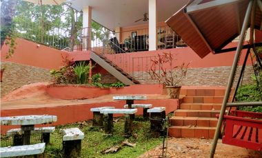 SE VENDE TERRENO CON HERMOSA CASA!!!!