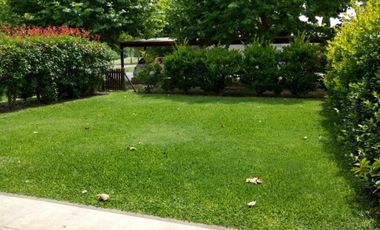 Venta Departamento Dormie PB  3 ambientes 2 dormitorios galeria parrilla jardin cochera en CC El Nacional