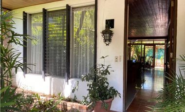 Venta de casa en Altos del Golf GTA