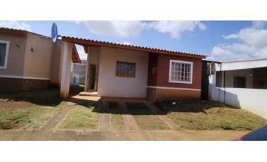 VENDO CASA EN LA CHORRERA COSTA VERDE LA ARBOLEDA LOS CASTAÑOS 3R
