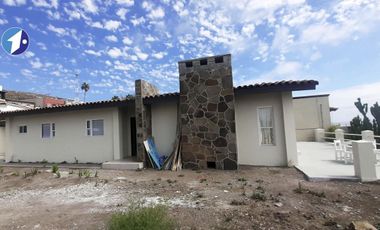 Se vende casa de 3 recámaras en San Antonio del Mar, Tijuana