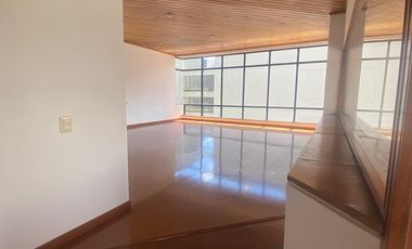 edificio en arriendo/venta en el chico. Cod A700110