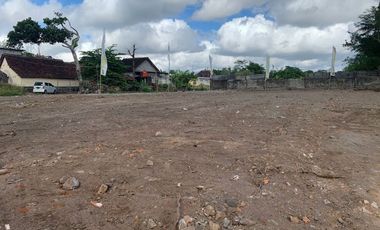 Rumah Klasik Dikawasan Elit Prambanan!!