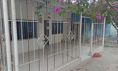 casa en arriendo/venta en tajamar. Cod V27849