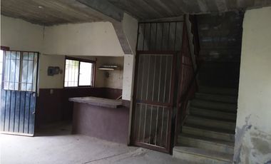 Casa 3 recs. en obra gris, colonia Jardín Juárez Jiutepec, Mor.