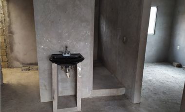 Casa 3 recs. en obra gris, colonia Jardín Juárez Jiutepec, Mor.