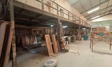 KONTRAK Gudang Buduran Lokasi Strategis