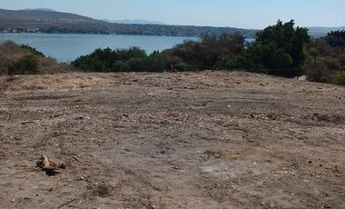 Terreno Tequesquitengo de 6,000 m2, $8.4M, vialidad construida Escriturado