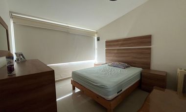 CASA EN VENTA LOMAS DE COCOYOC JARDIN Y ALBERCA 4R