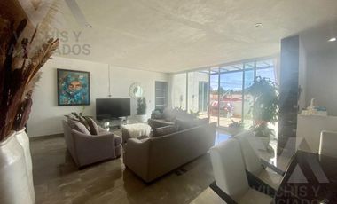 EDIFICIO COMERCIAL EN OBRA NEGRA EN VENTA , EN METEPEC RUMBO A ZACANGO