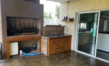 Venta Casa quinta 4 ambientes Francisco Álvarez