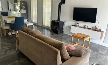 Venta Casa quinta 4 ambientes Francisco Álvarez