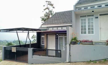 Cluster murah ala villa sejuk Harga ternjangkau 300jtan Di Cisarua