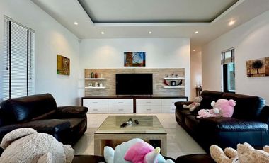 Luxury 3-Bedroom Pool Villa in Hua Hin/Ch-am at The Clouds