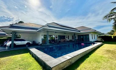 Luxury 3-Bedroom Pool Villa in Hua Hin/Ch-am at The Clouds