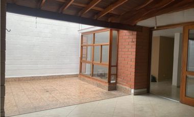 Casa Dúplex  en Arriendo Envigado Sector Escobero