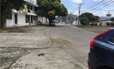 Se Vende Terreno de 6,185 mts en Urbanización Industrial Orillac e+